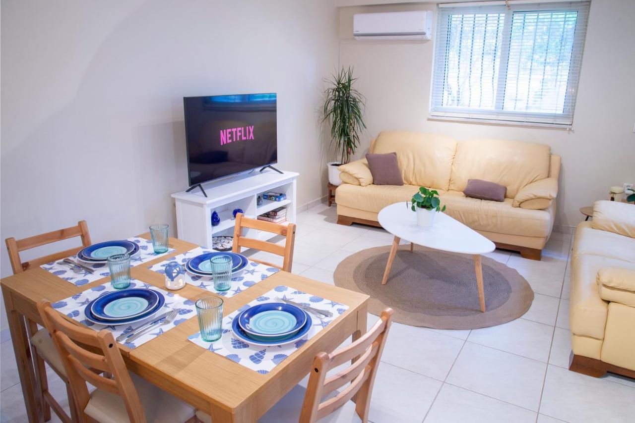 Cozy Beach Home Near Pristine Sea W/ Free Netflix Néa Mákri Kültér fotó